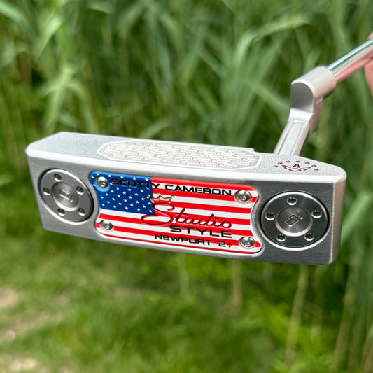 American Flag Scotty Cameron Studio Style Newport 2+ 35”